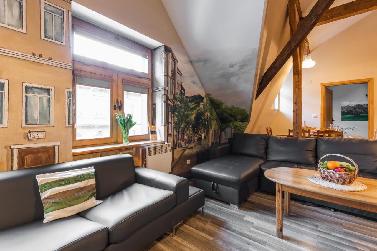 Apartament Krupówki 24 *